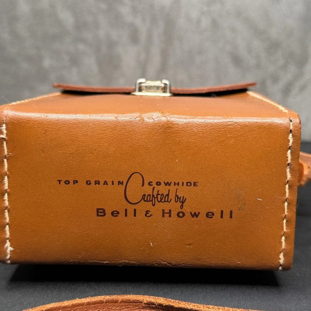 Bell & Howell One-Nine 8mm‎ Movie Camera Unisex OS Brown Leather Case Vintage
